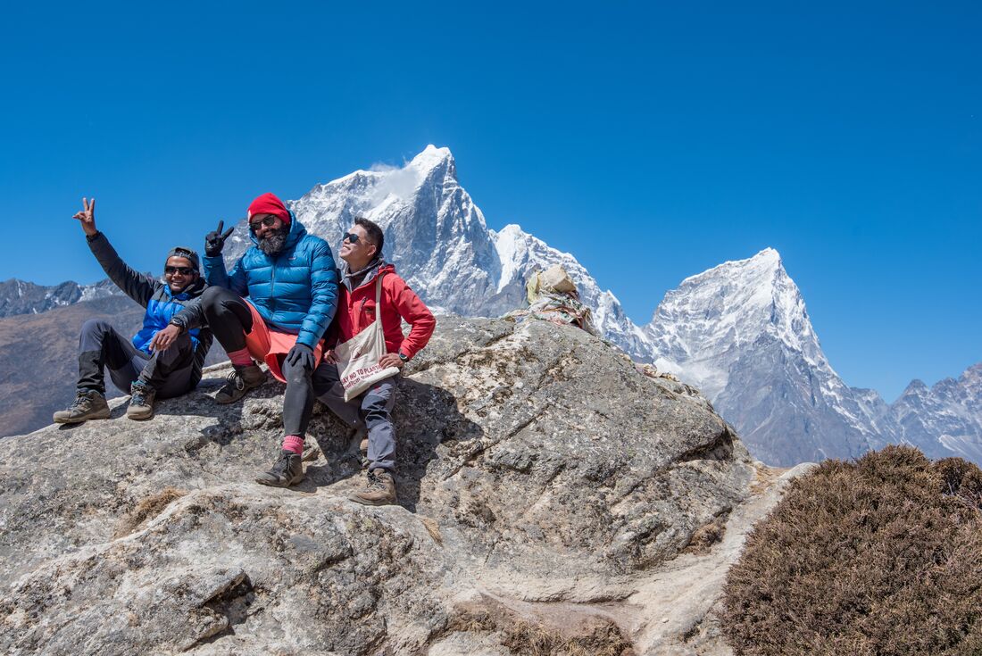 Strike a quick pose on the way to Everest