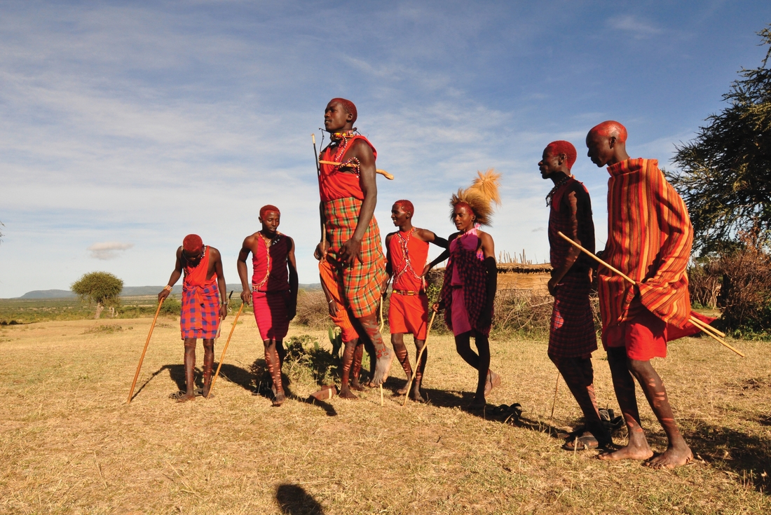 kenya_masai_mara_jumping